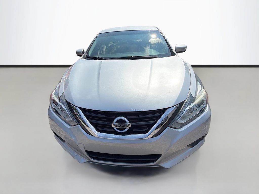 Used 2018 Nissan Altima 2.5 SL FWD image 2