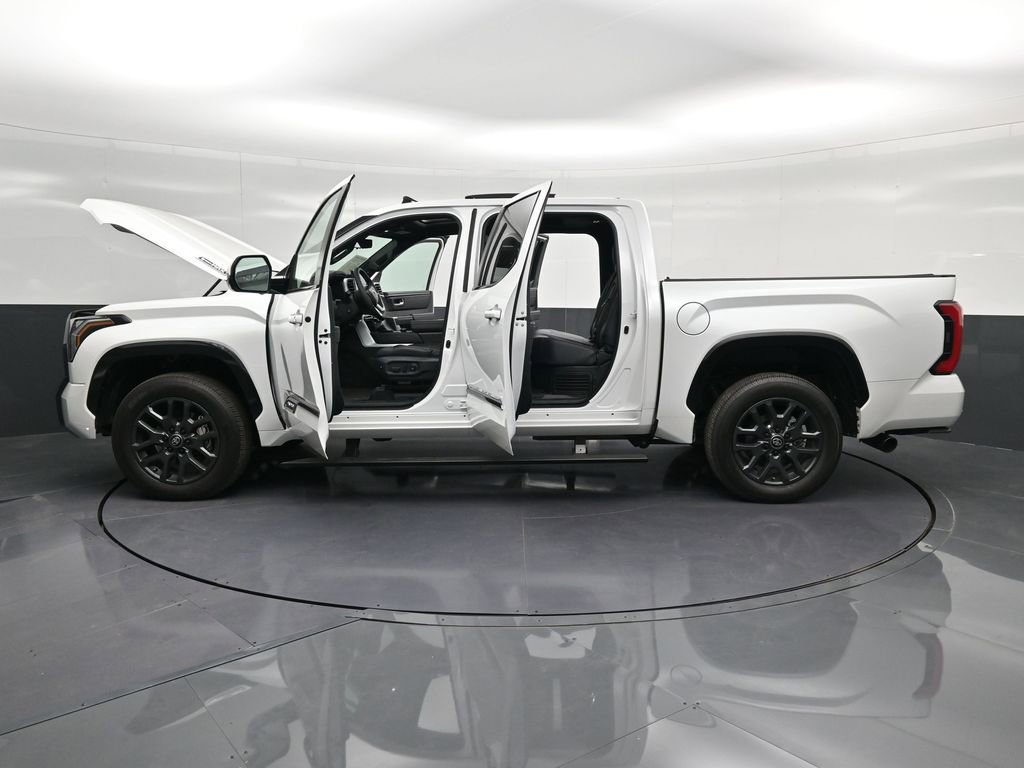 Used 2025 Toyota Tundra Platinum image 21