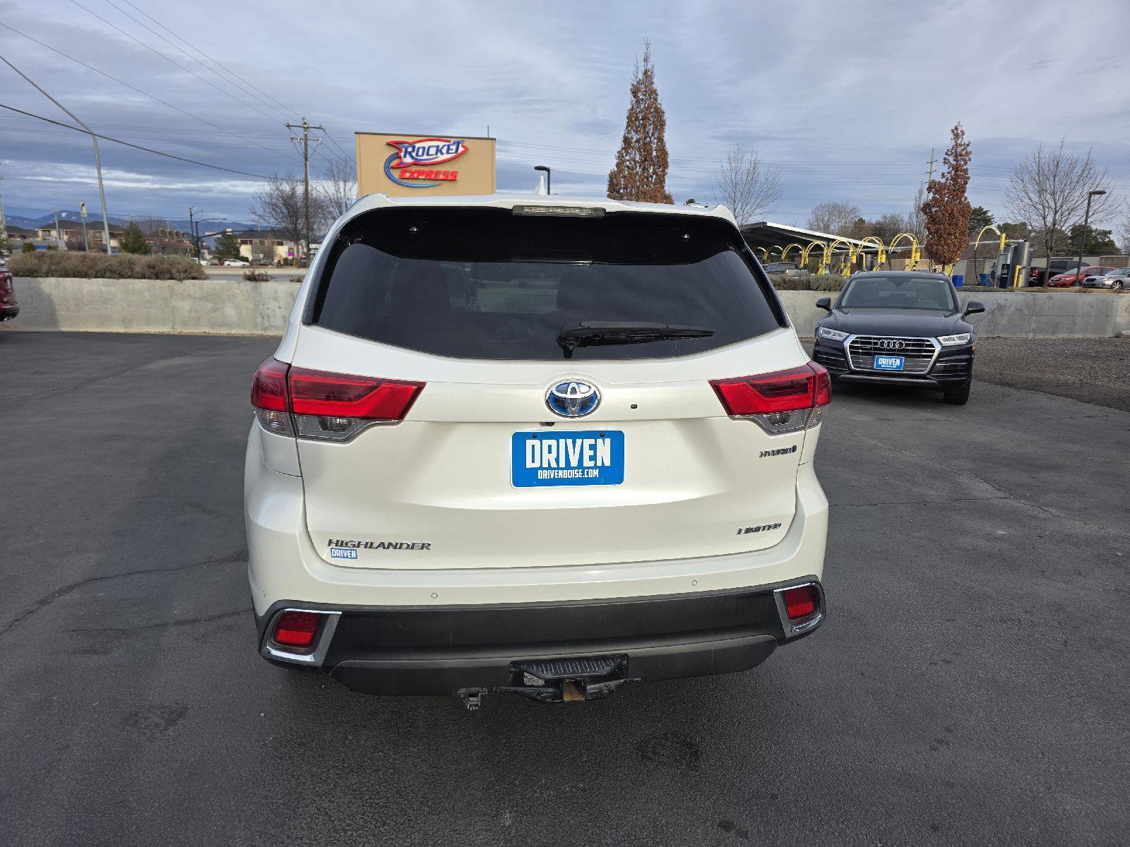 Used 2019 Toyota Highlander Limited image 6