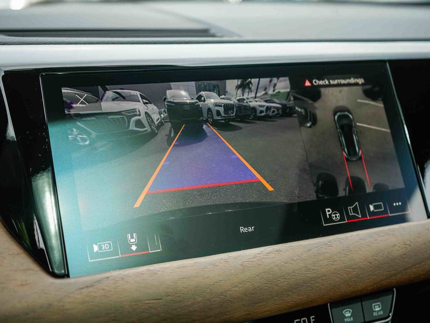 Used 2023 Audi e-tron GT Prestige w/ Prestige Package image 24