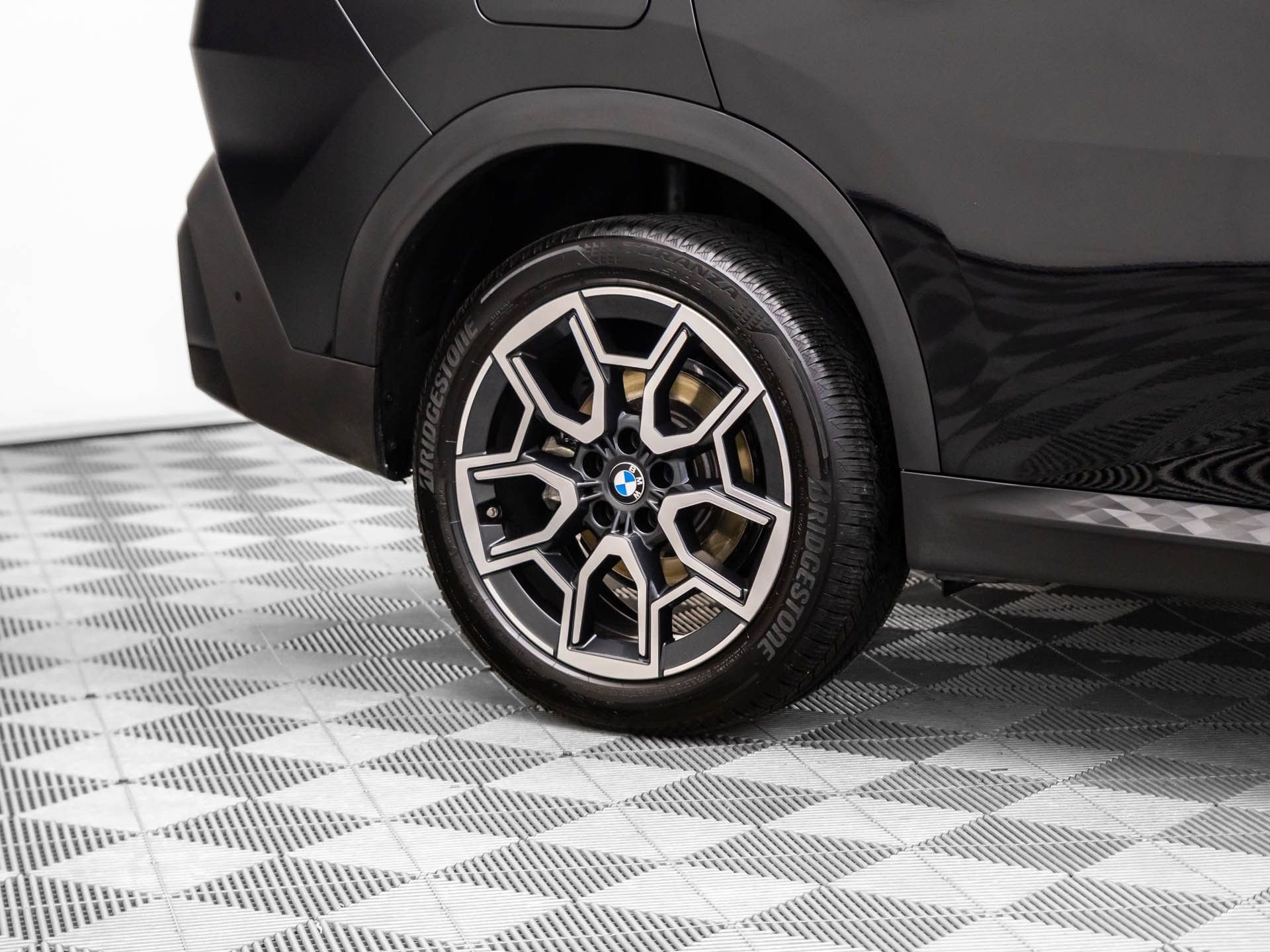 Certified 2025 BMW X2 xDrive28i image 35