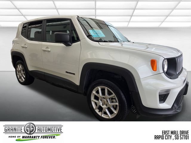 Used 2023 Jeep Renegade Latitude AWD/4WD image 8