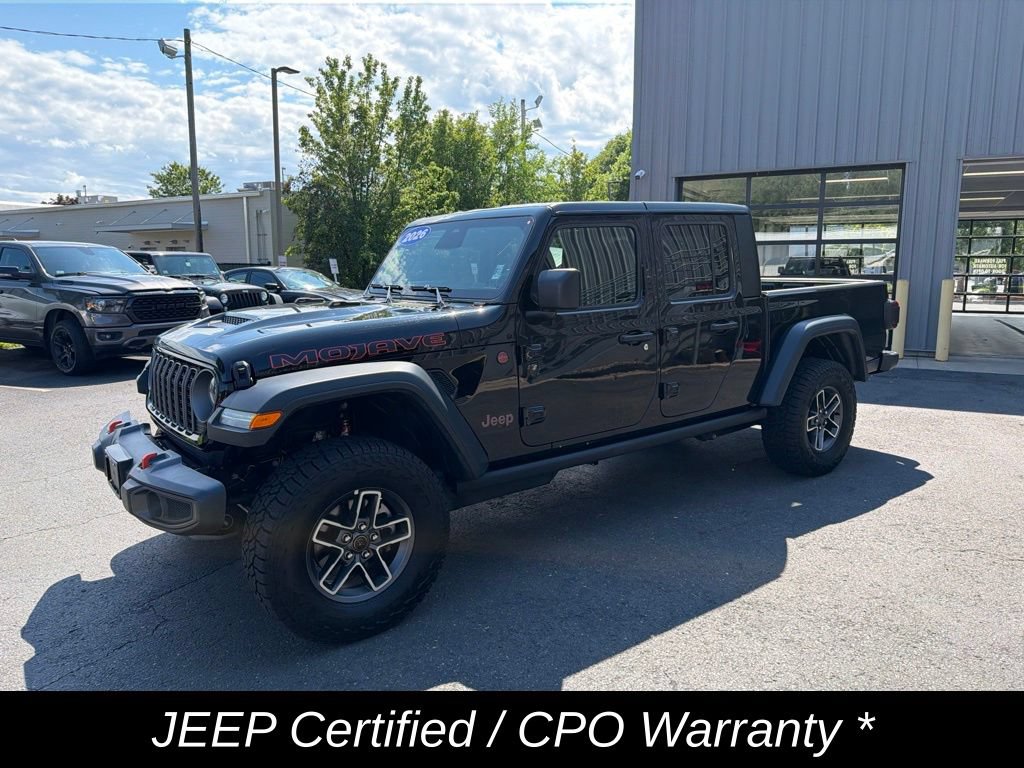 Used 2026 Jeep Gladiator Mojave AWD/4WD image 9