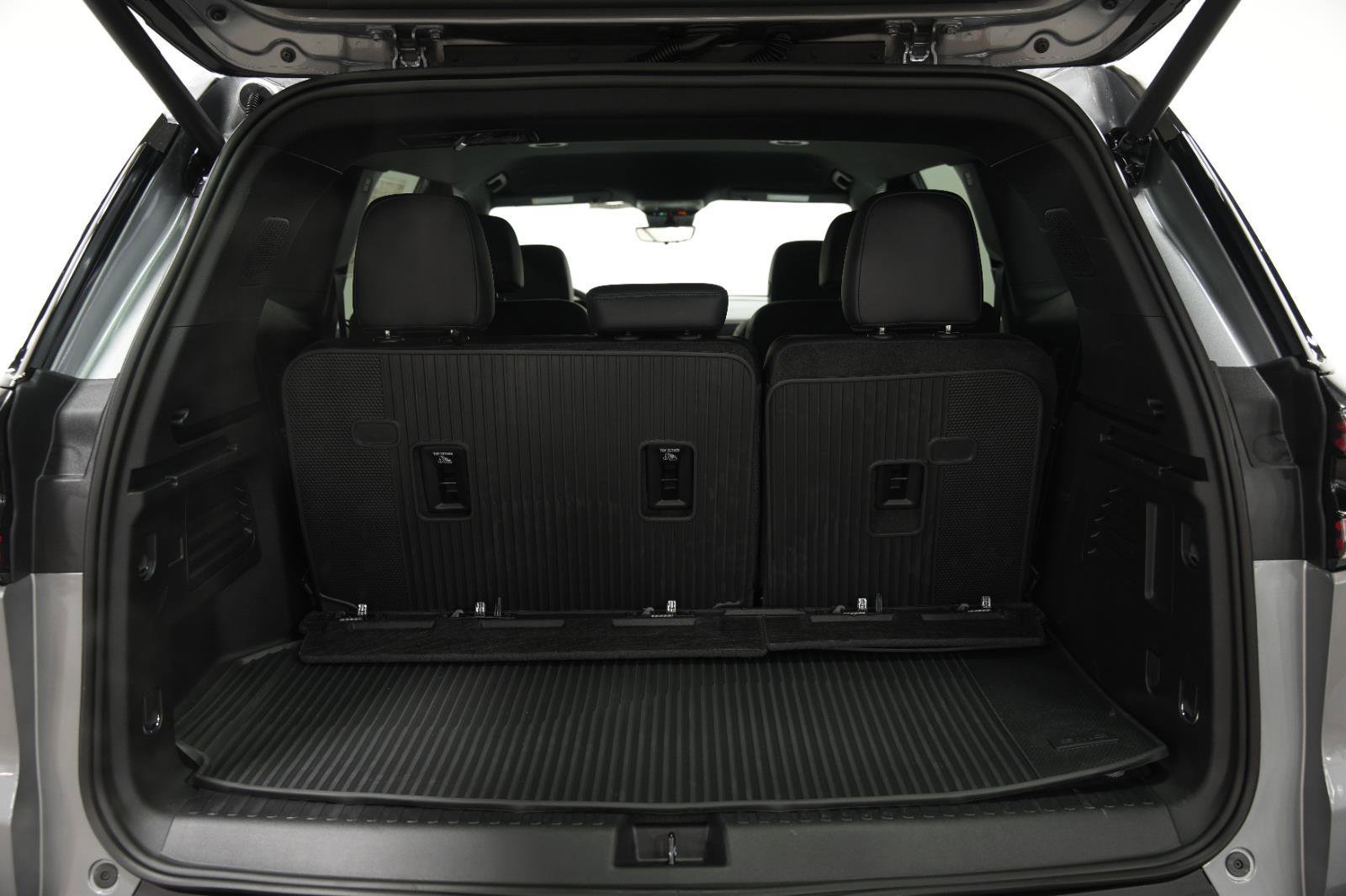 New 2026 GMC Acadia Elevation w/ Black Edition FWD image 13