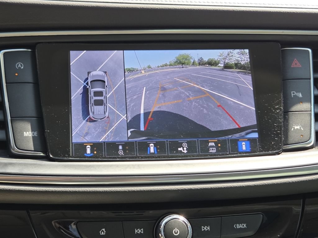 Used 2024 Buick Enclave Avenir w/ Avenir Technology Package FWD image 13