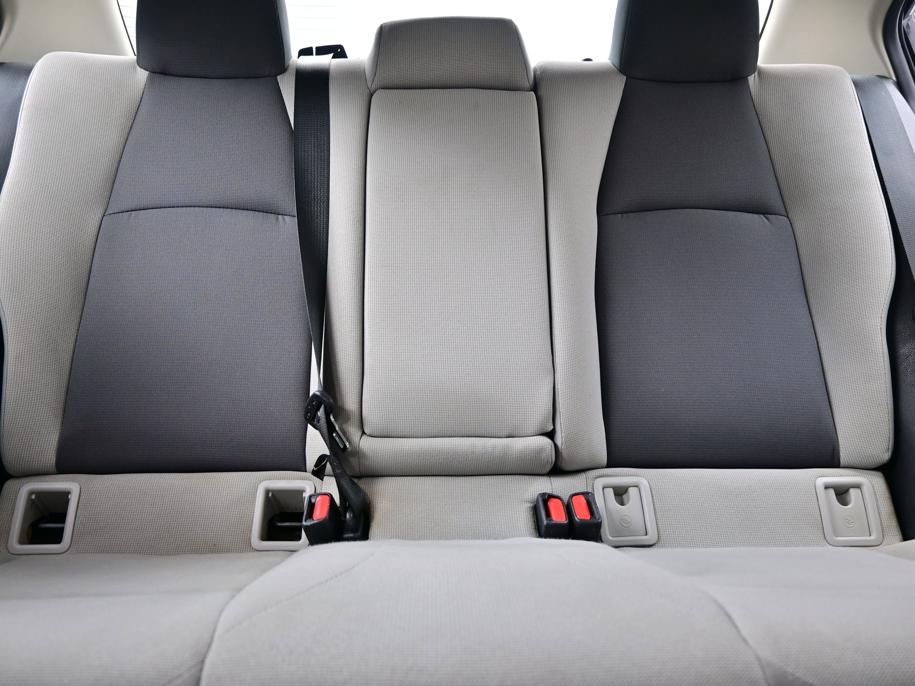 Used 2022 Toyota Corolla LE image 15