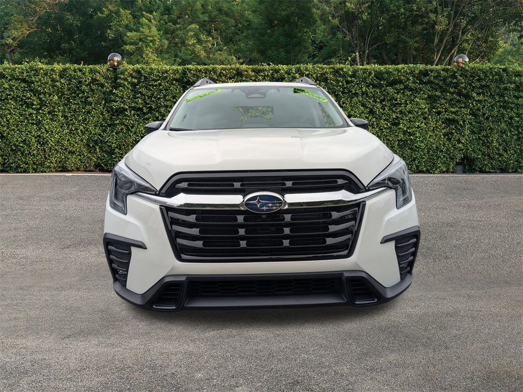 New 2025 Subaru Ascent Limited image 9