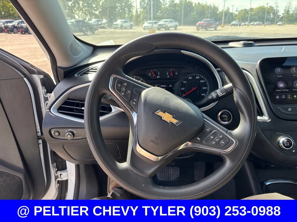 Used 2023 Chevrolet Malibu LT FWD image 13