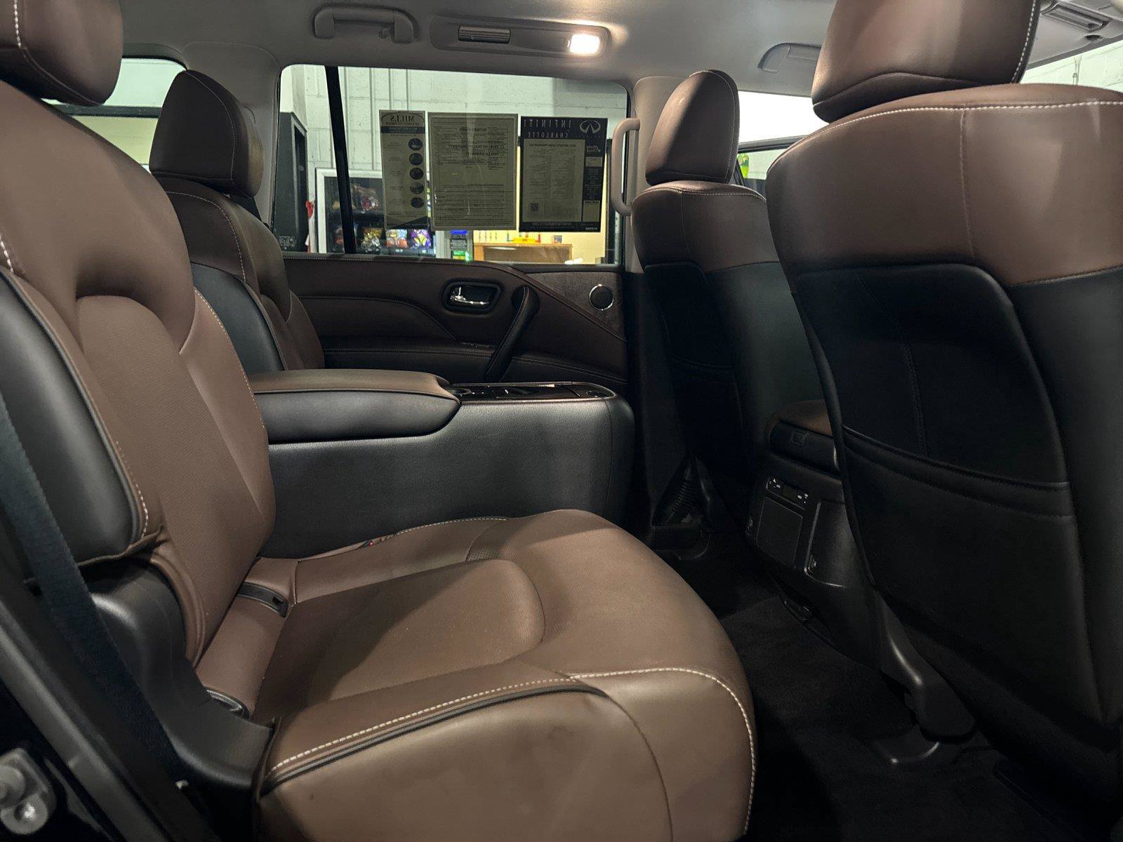 Used 2023 INFINITI QX80 Premium Select w/ Cargo Package AWD/4WD image 35