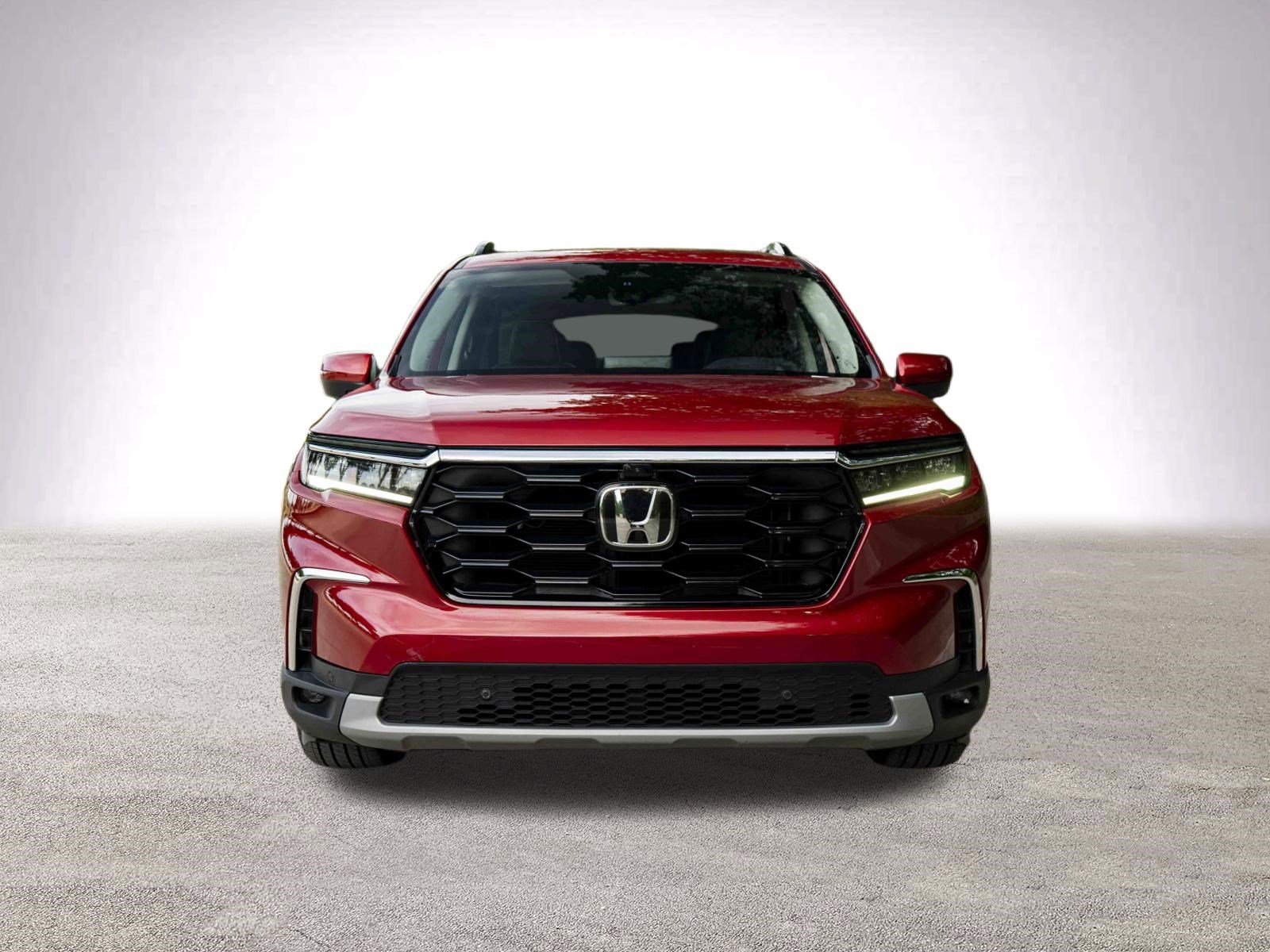 Used 2024 Honda Pilot Elite image 3