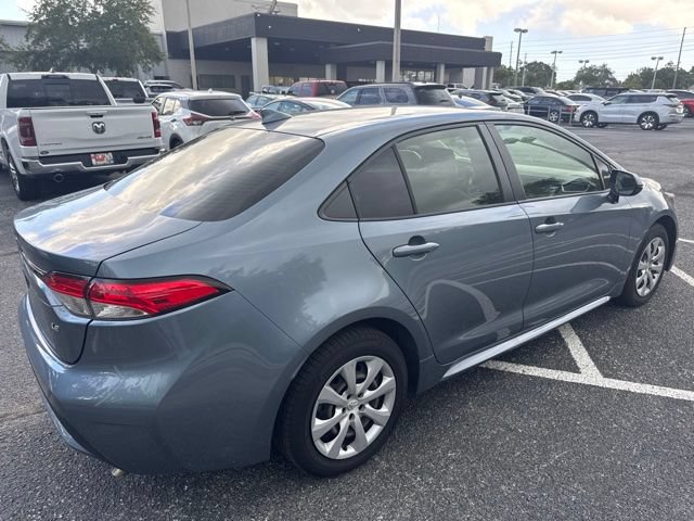 Used 2022 Toyota Corolla LE FWD image 4