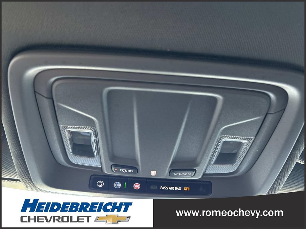 Used 2024 Chevrolet Silverado 1500 LT AWD/4WD image 24