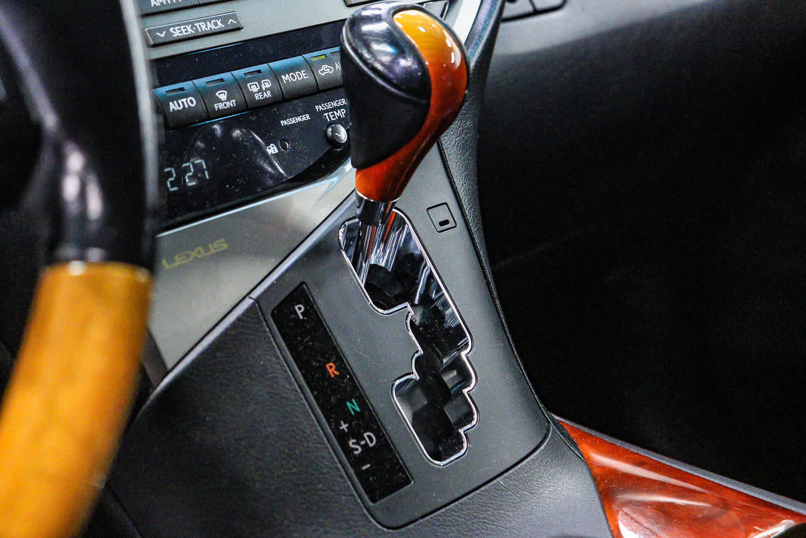 Used 2010 Lexus RX 350 2WD w/ Premium Pkg image 21
