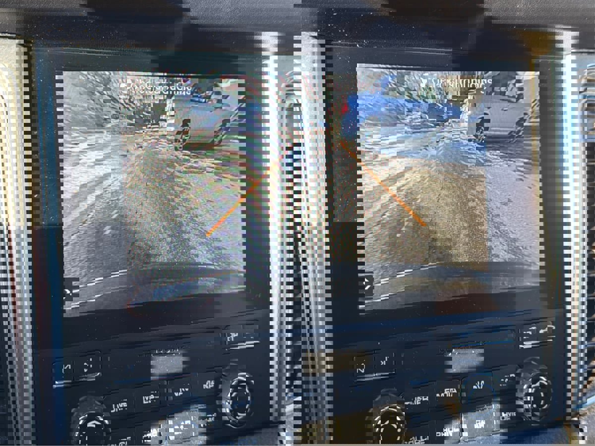 Used 2017 Porsche Macan Turbo image 41