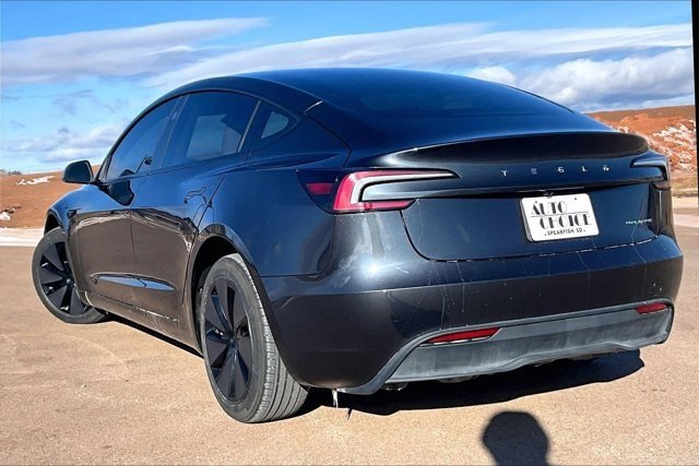 Used 2025 Tesla Model 3 Long Range image 4