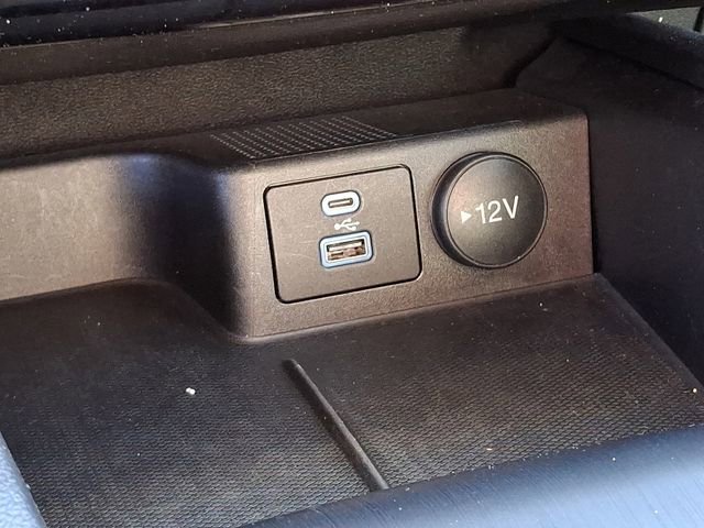 Used 2022 Ford Escape SE w/ Convenience Package image 28