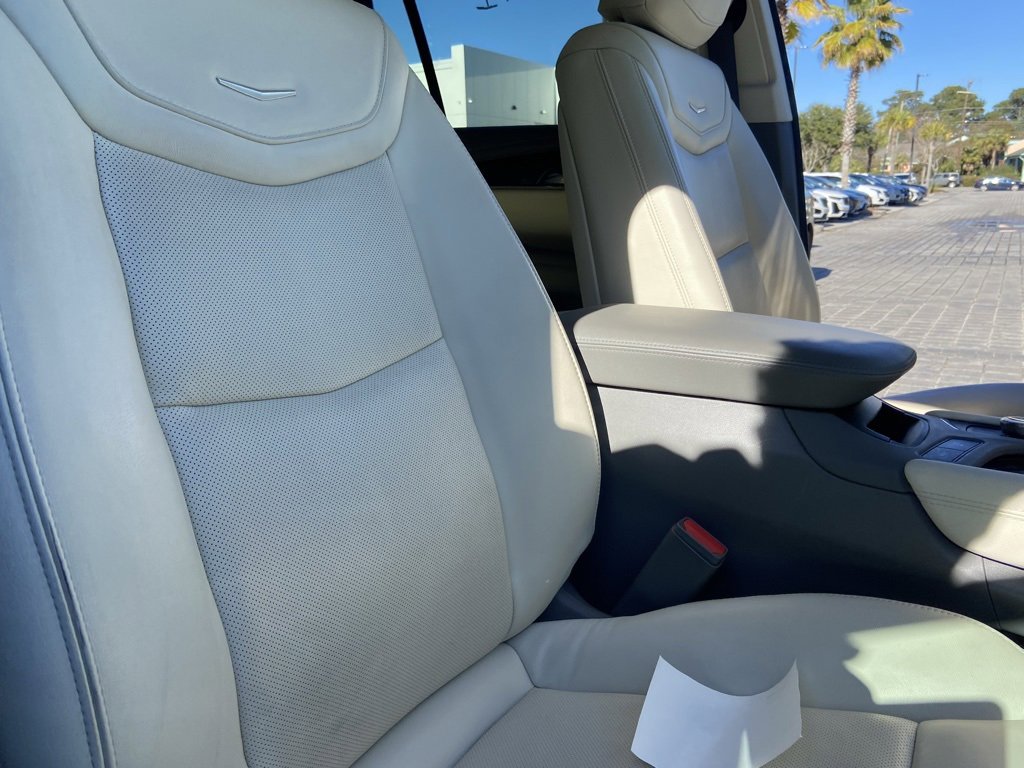 Certified 2023 Cadillac XT6 Premium Luxury image 33