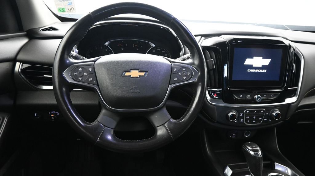 Used 2020 Chevrolet Traverse LT w/ LT Premium Package FWD image 31