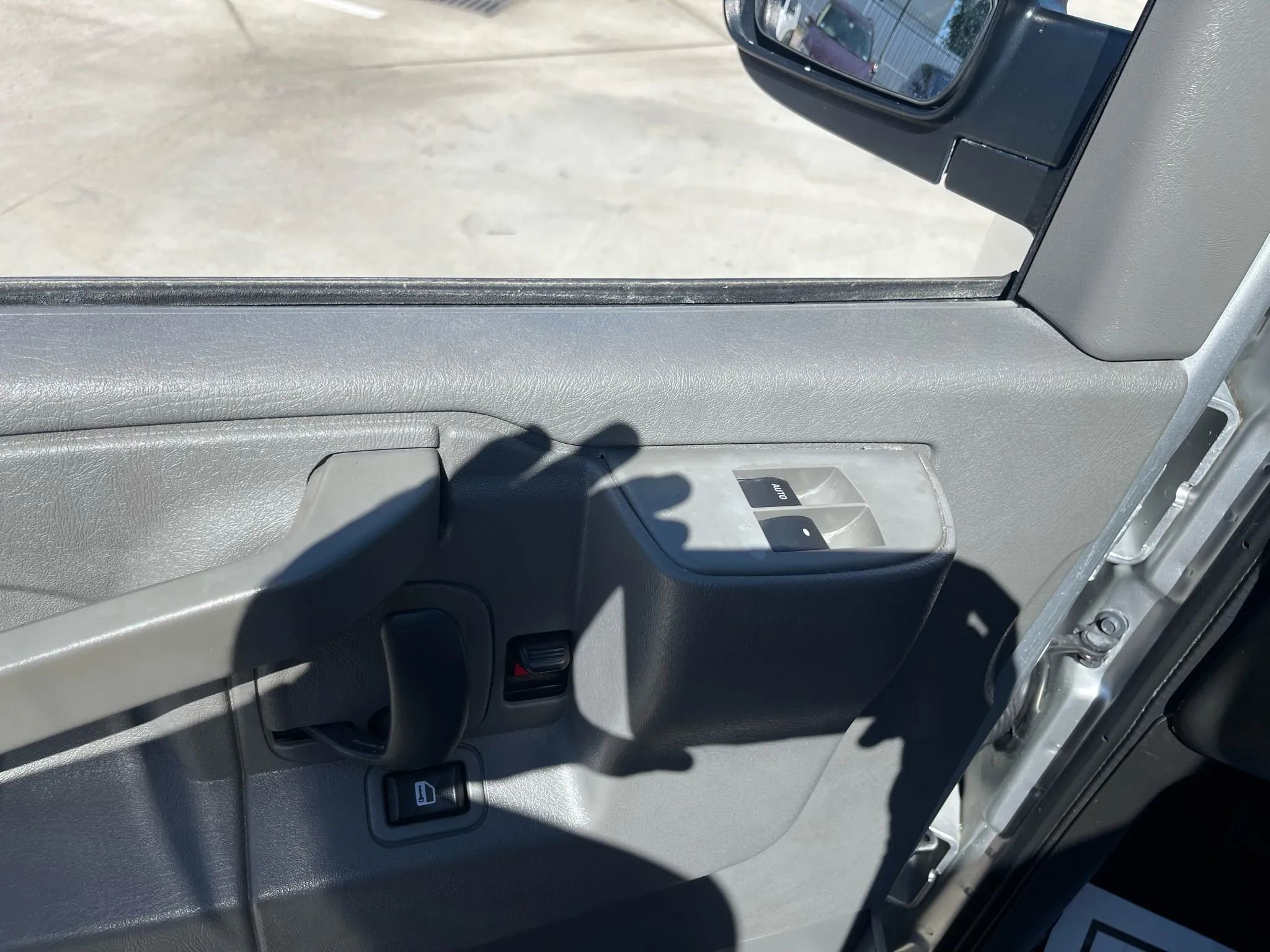 Used 2016 Chevrolet Express 2500 LS image 22