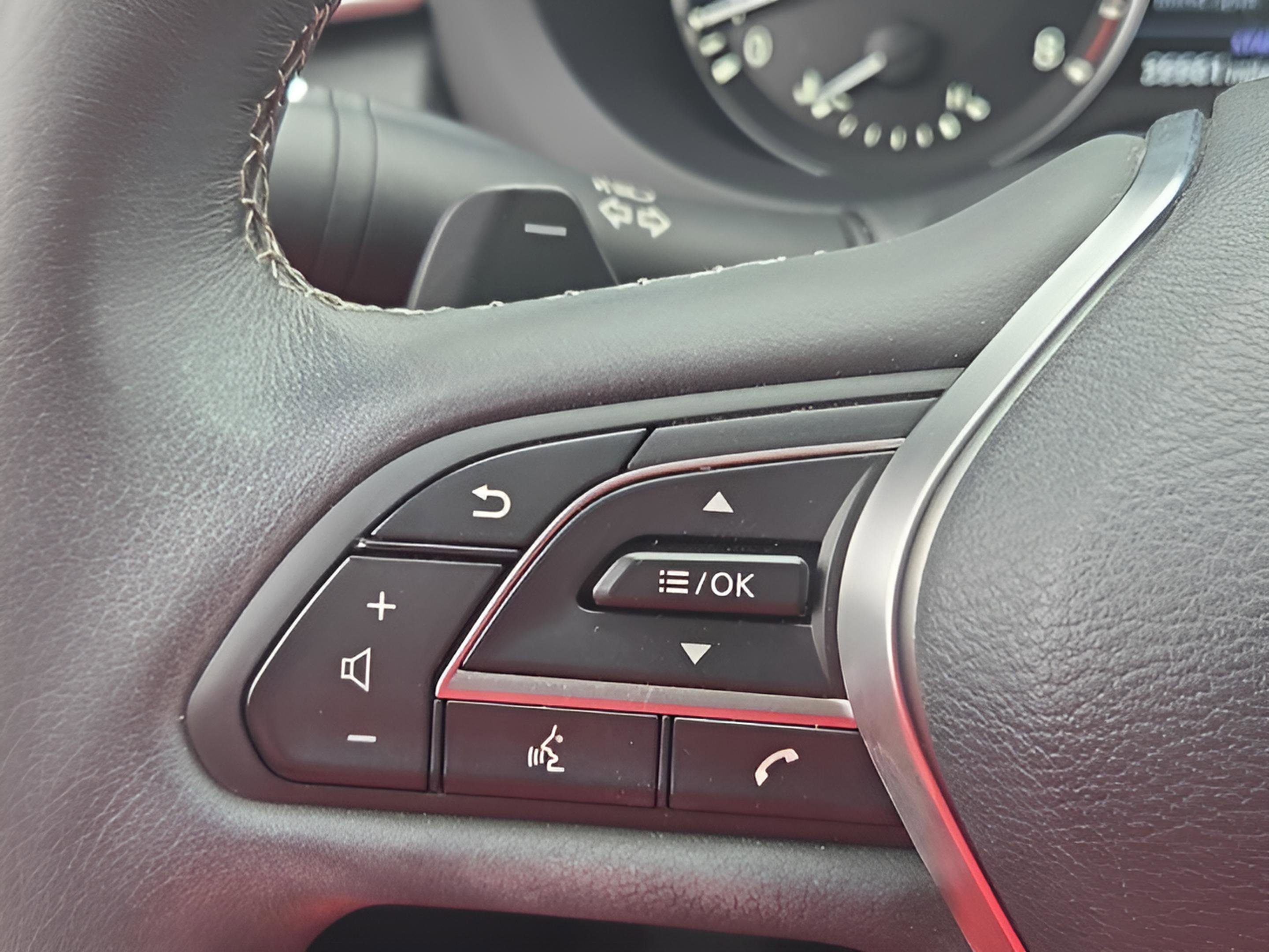 Certified 2023 INFINITI QX55 Luxe w/ Cargo Package image 48