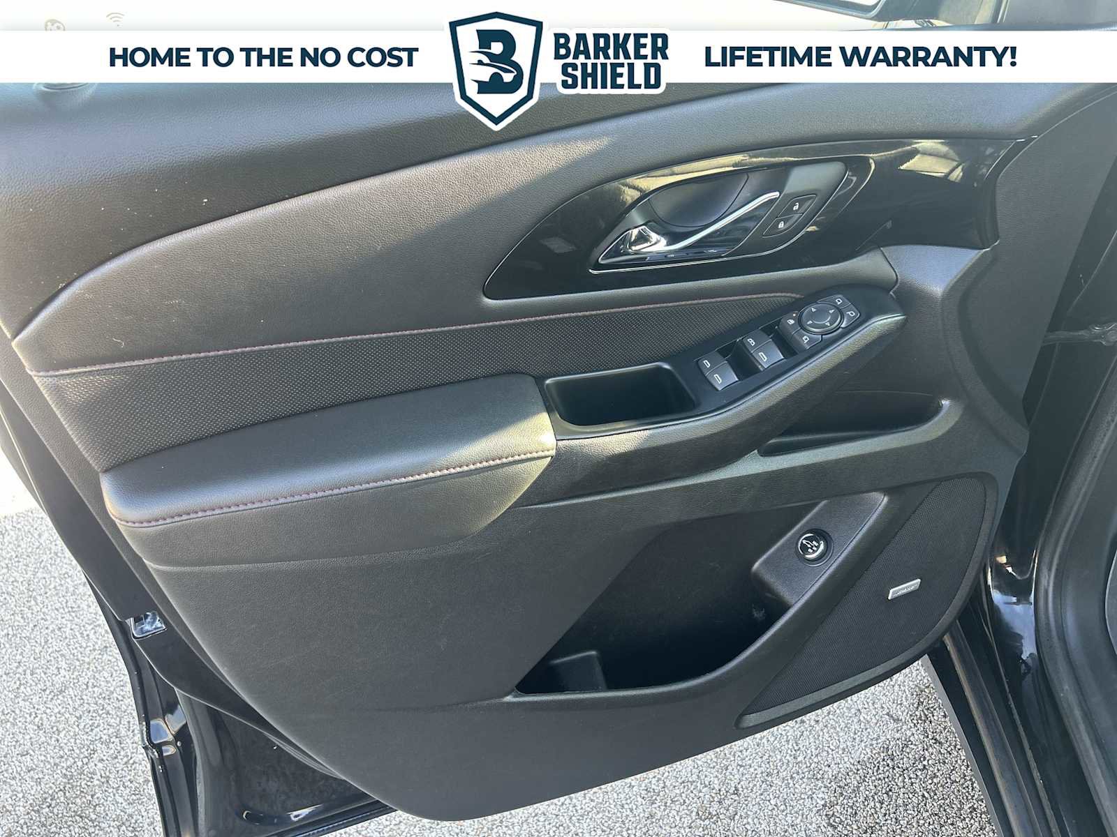 Used 2023 Chevrolet Traverse RS w/ LPO, Floor Liner Package image 22