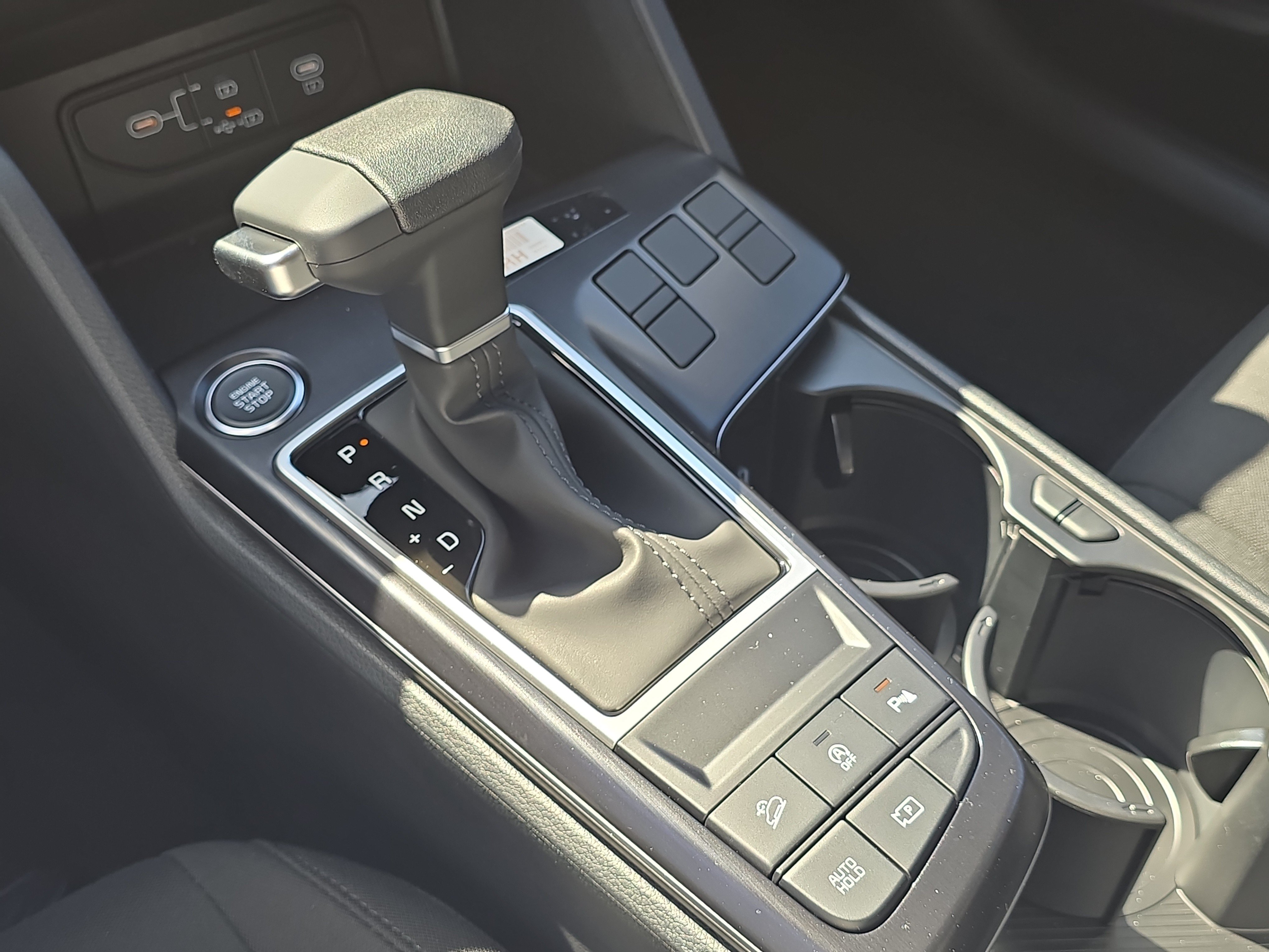 New 2027 Kia Sportage LX FWD image 25