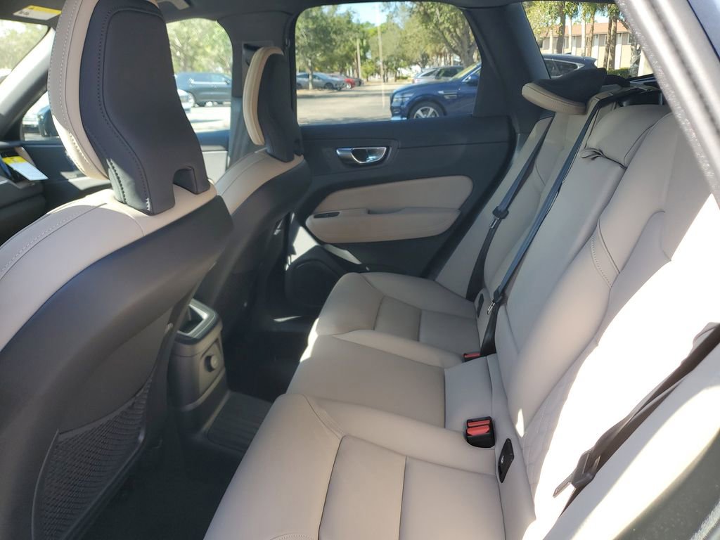 New 2026 Volvo XC60 T8 Core image 5