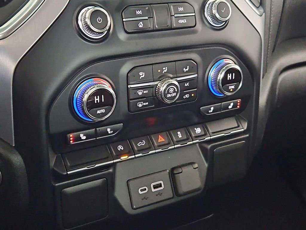 Used 2021 GMC Sierra 1500 Elevation image 33