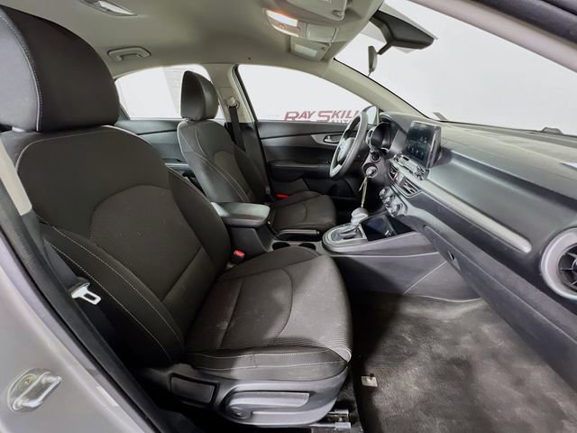 Used 2021 Kia Forte LXS FWD image 33