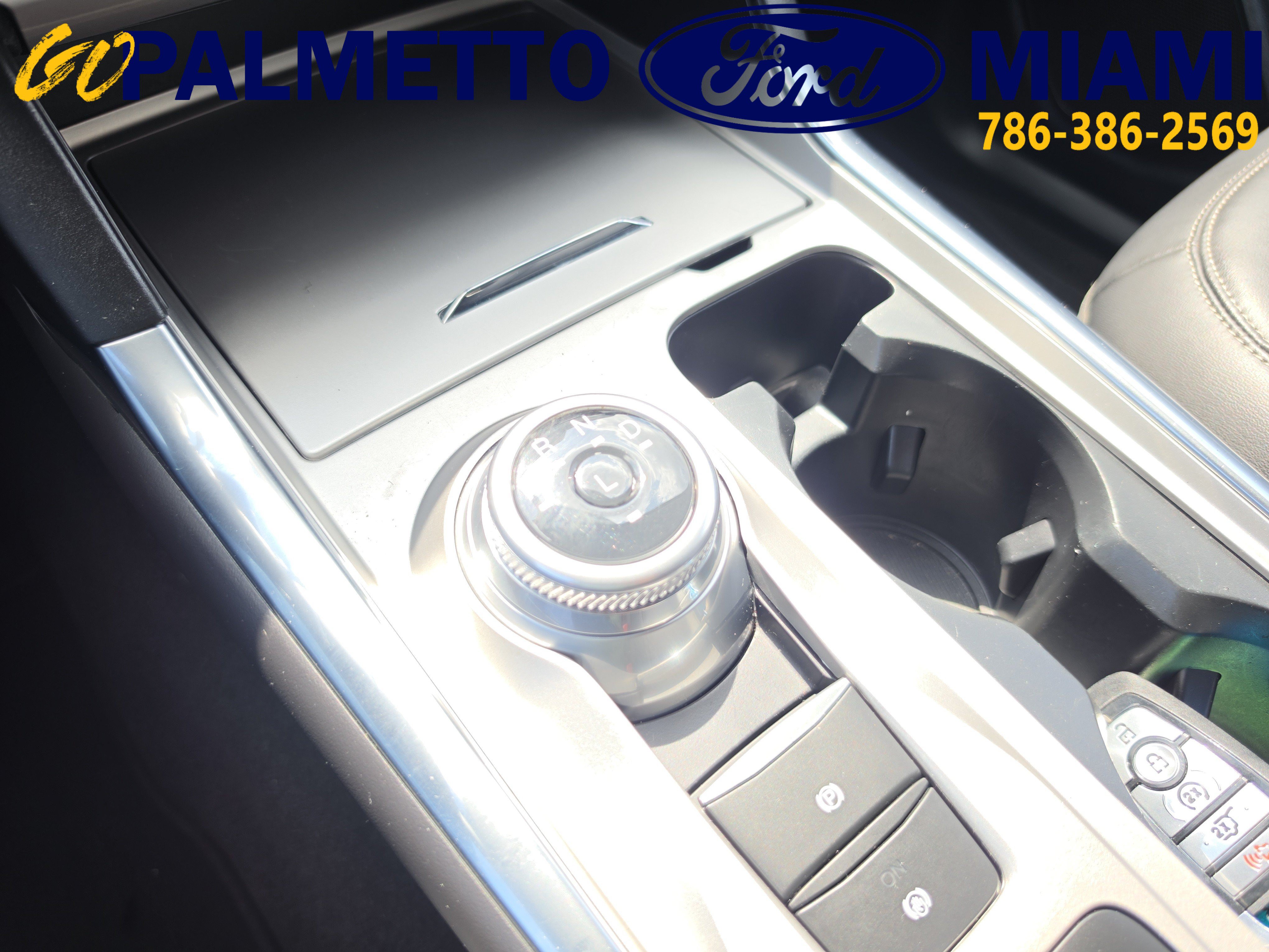 Used 2023 Ford Explorer XLT w/ Equipment Group 202A RWD image 27