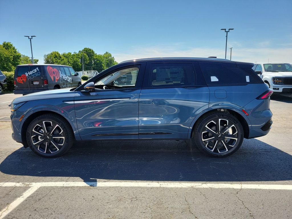New 2026 Lincoln Nautilus Reserve AWD/4WD image 7