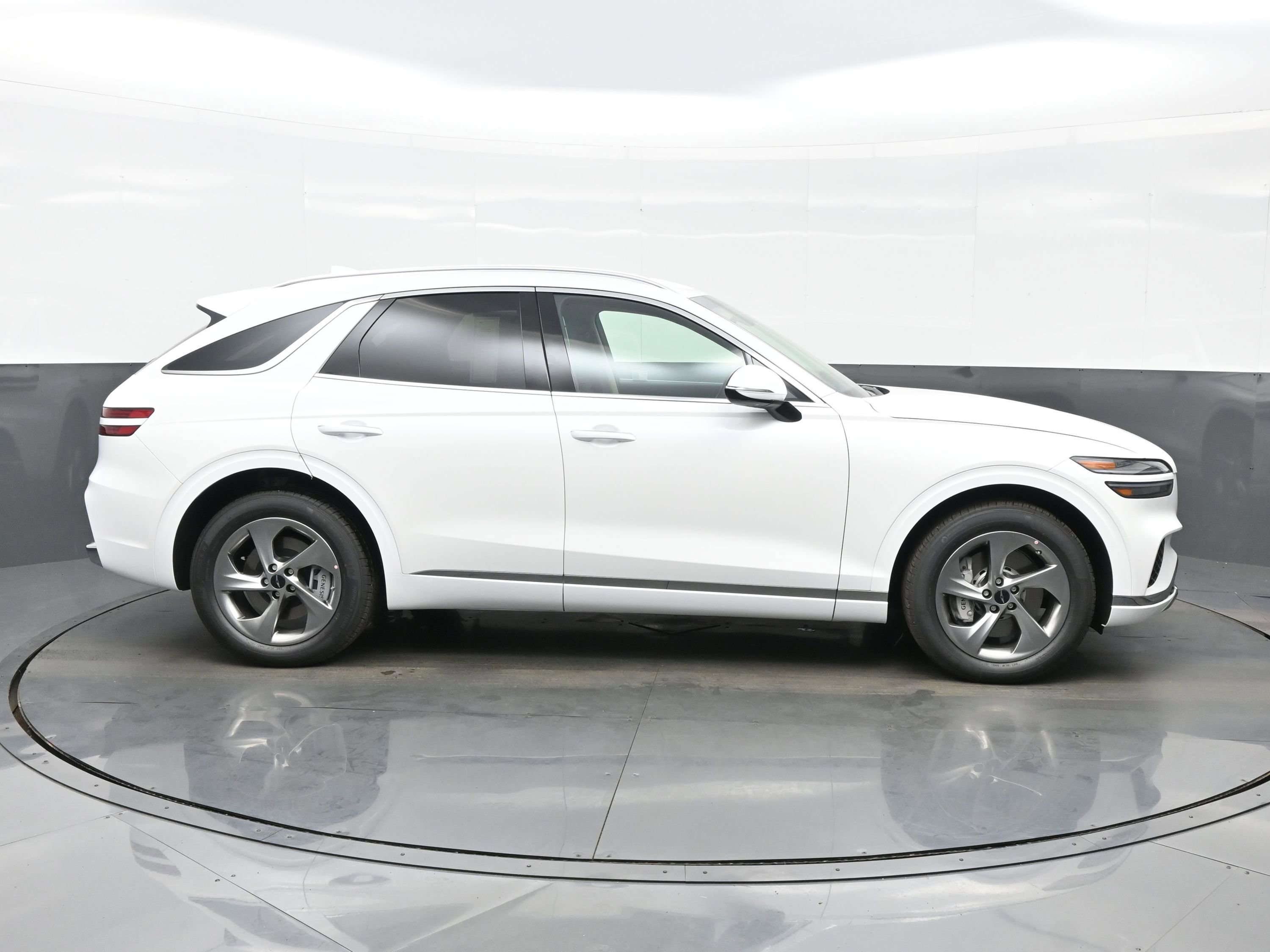 Certified 2026 Genesis GV70 2.5T Select image 7