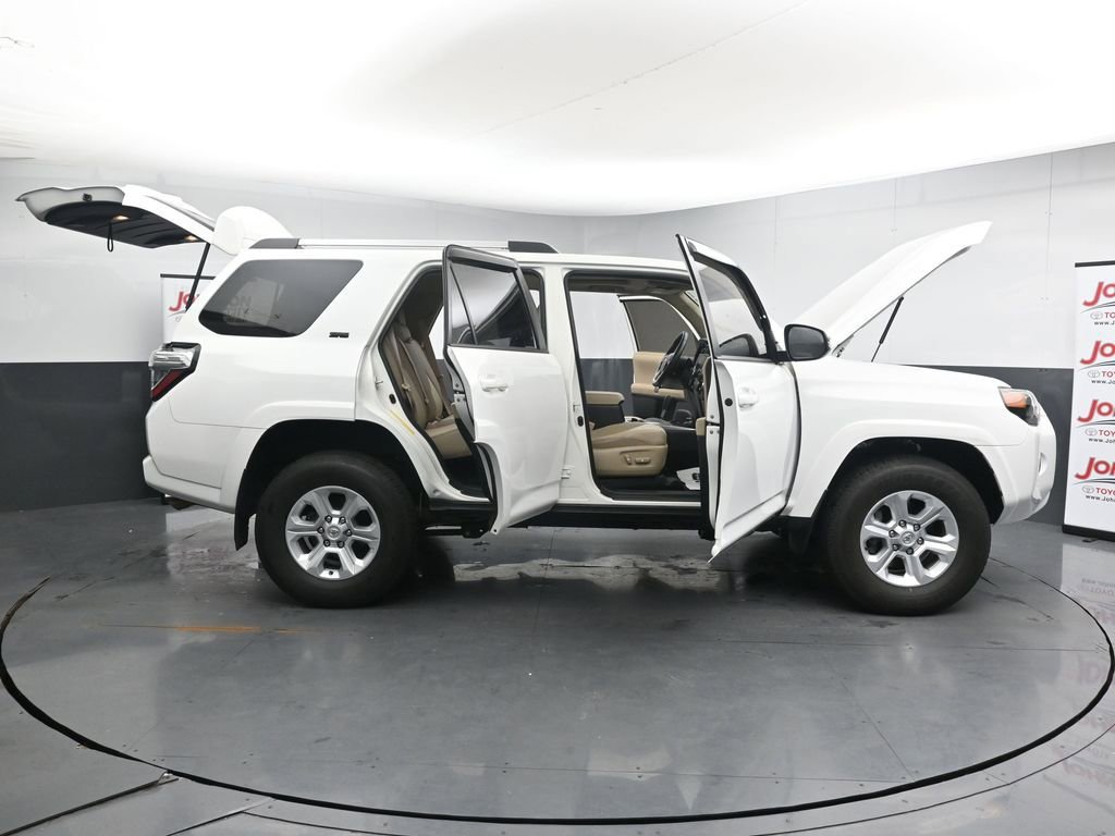 Used 2023 Toyota 4Runner SR5 Premium w/ Moonroof Package AWD/4WD image 42