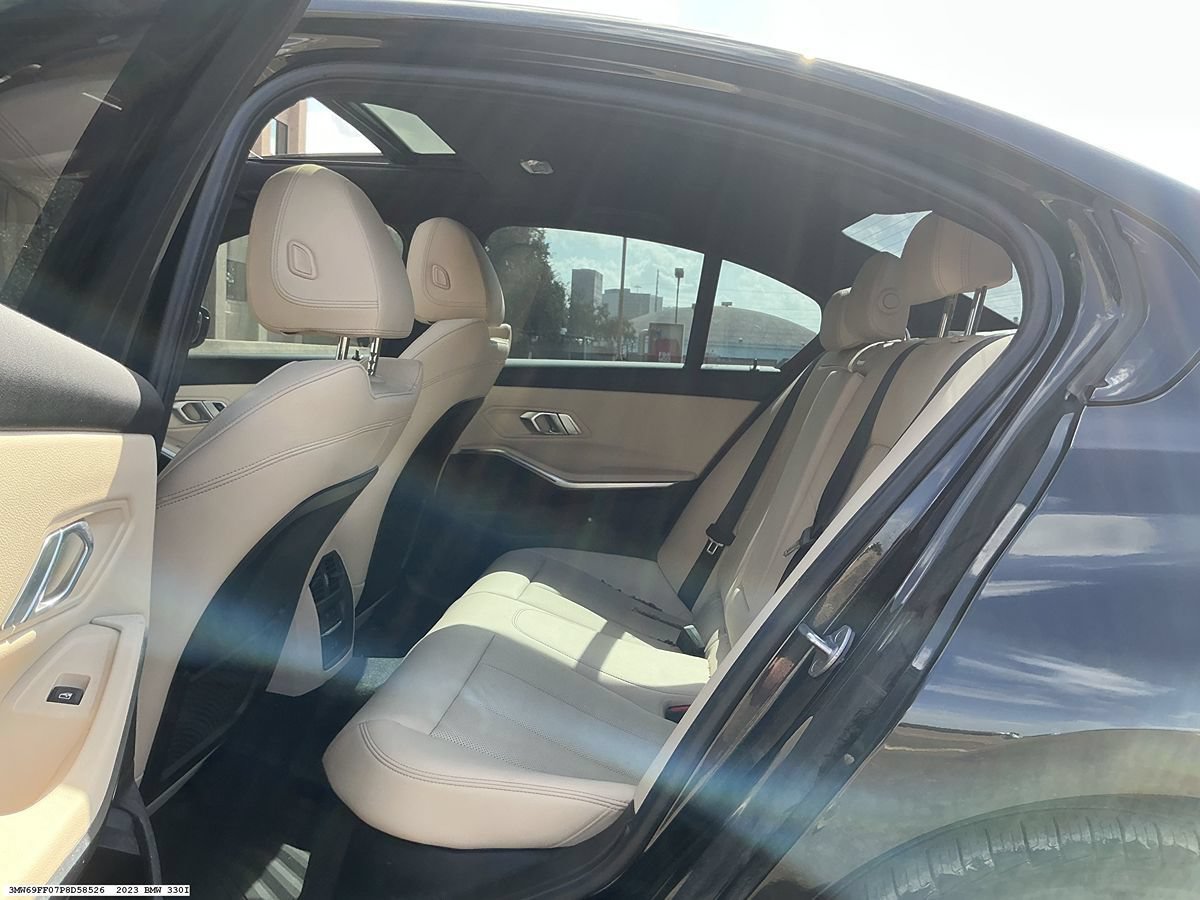 Used 2023 BMW 330i Sedan w/ Premium Package RWD image 9
