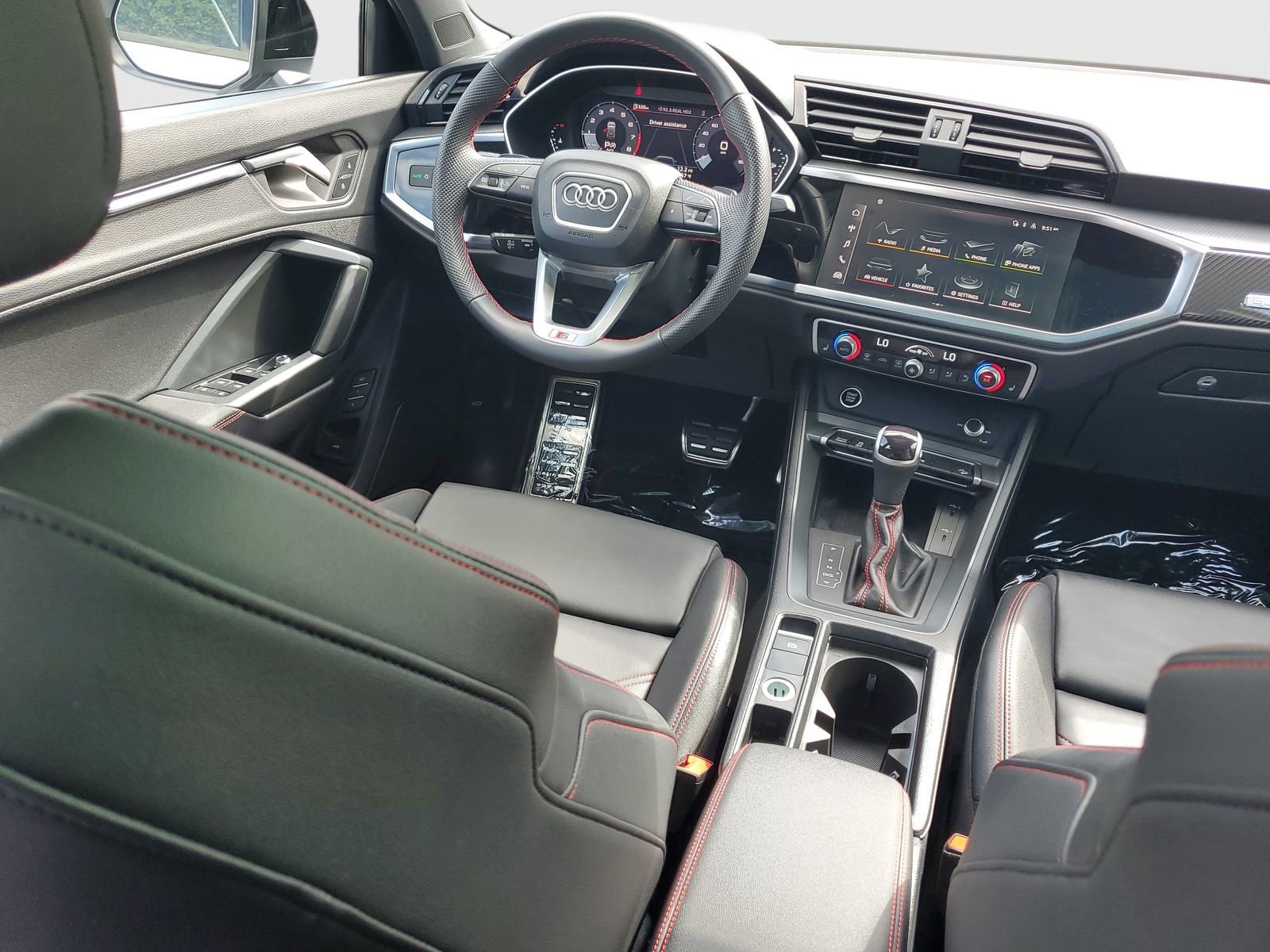 Used 2025 Audi Q3 2.0T Premium Plus w/ Premium Plus Package AWD/4WD image 12