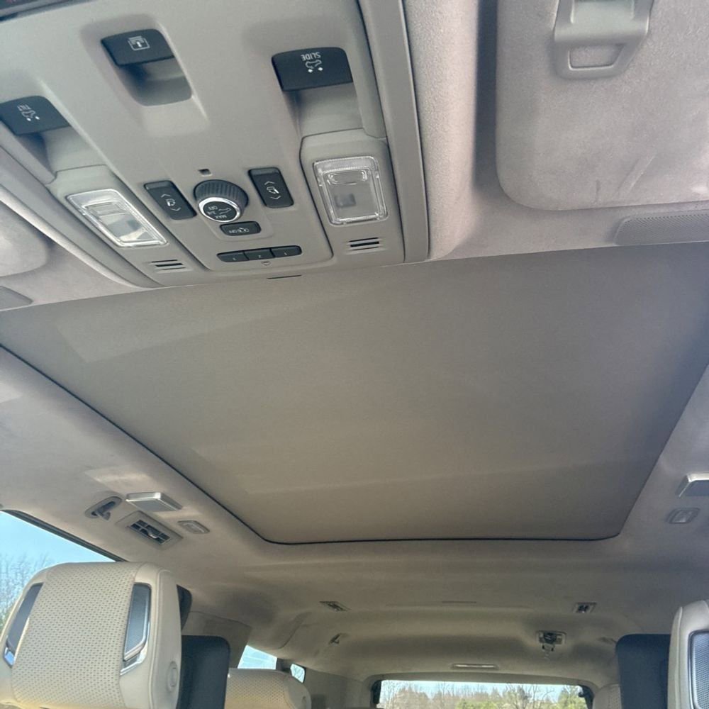 Used 2024 Cadillac Escalade ESV Sport Platinum w/ LPO, ONYX Package image 23