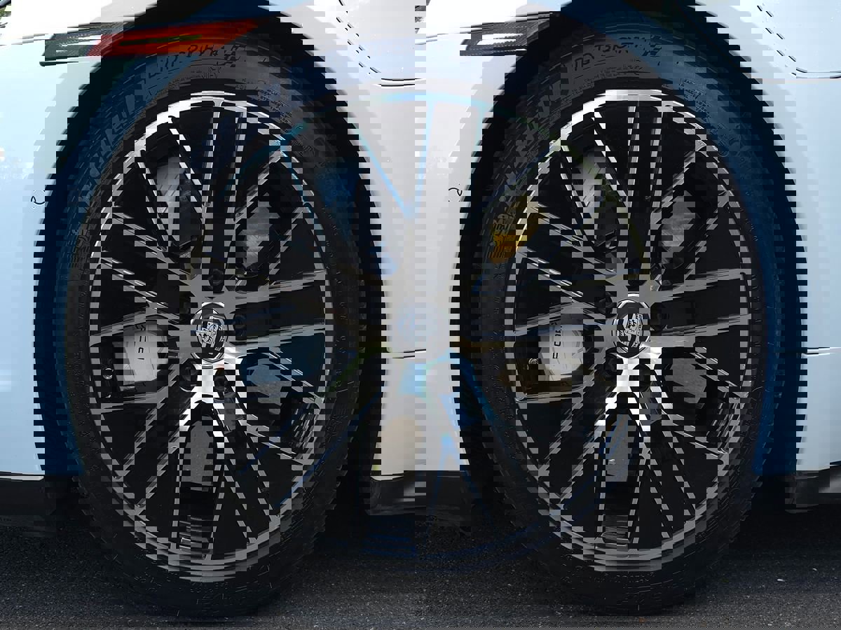 Used 2020 Porsche Taycan 4S w/ Premium Package image 61