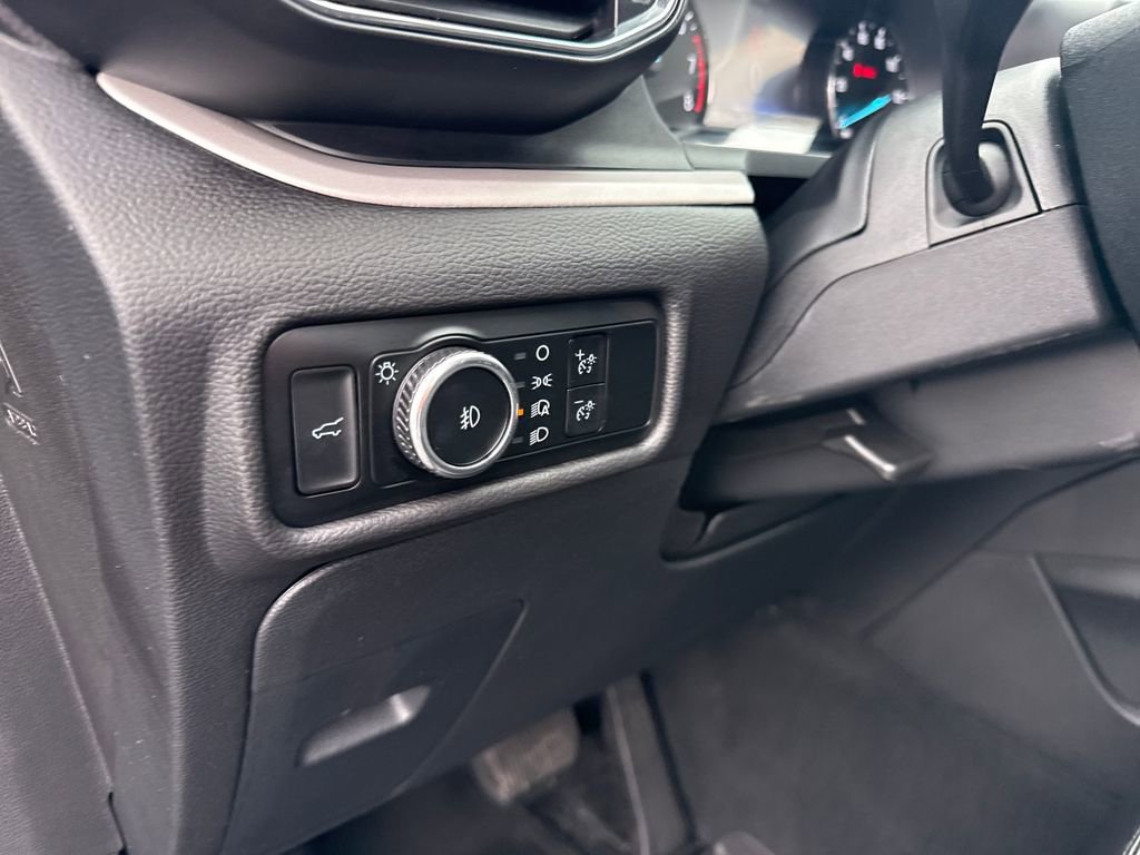 Used 2023 Ford Explorer XLT w/ Equipment Group 202A image 27