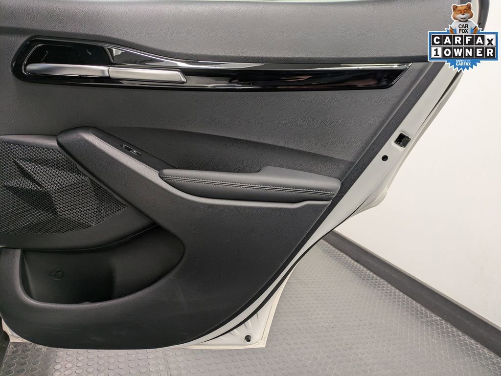 Certified 2025 Kia Seltos S image 26