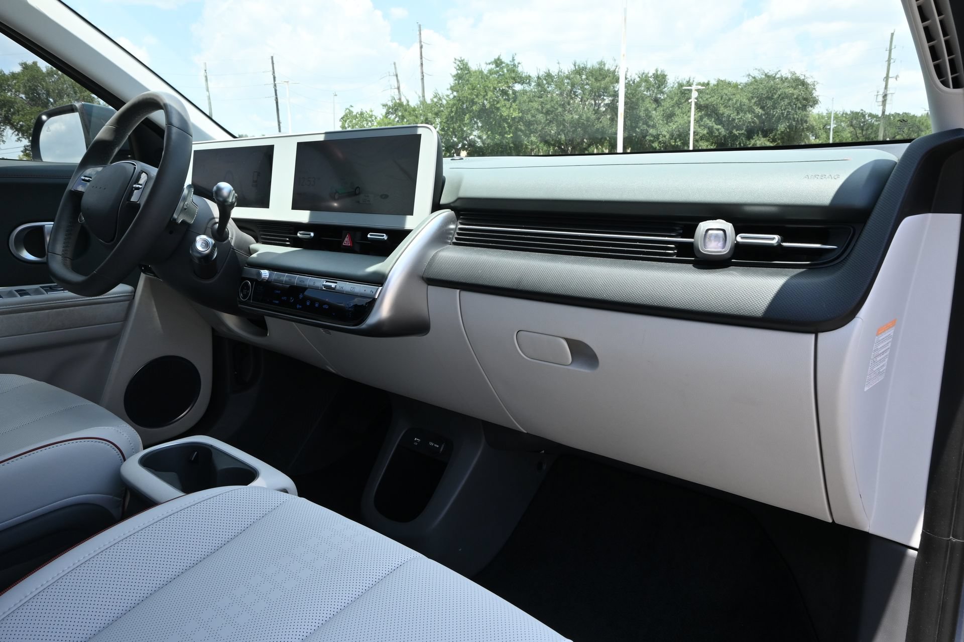 Used 2022 Hyundai Ioniq 5 SEL RWD image 25