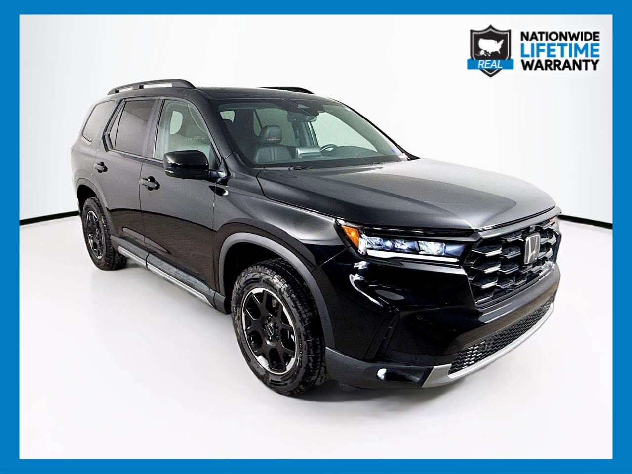 Used 2025 Honda Pilot TrailSport