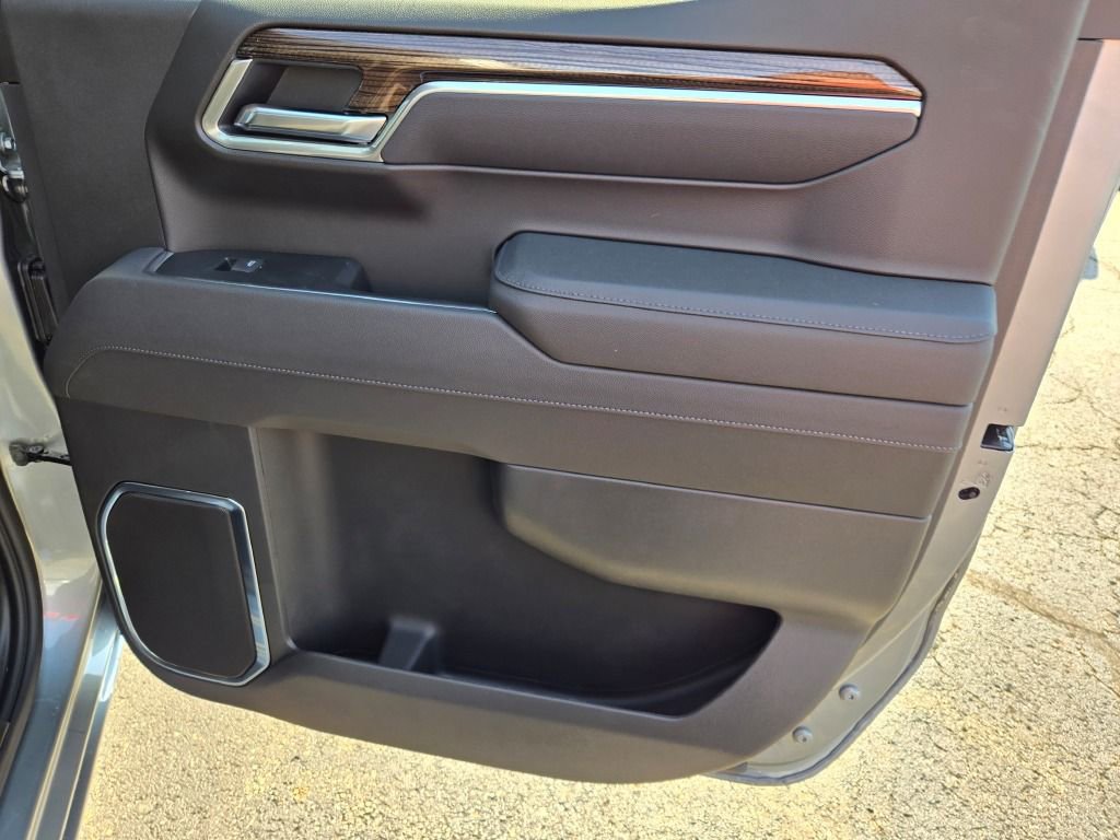 New 2026 Chevrolet Silverado 1500 LT image 8