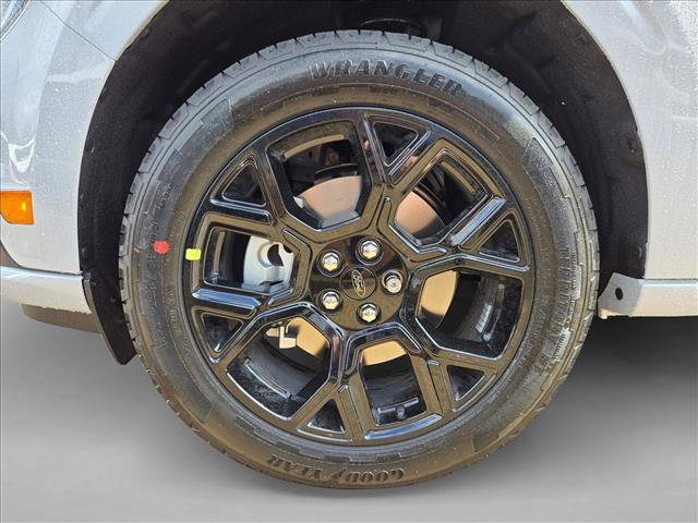 New 2026 Ford Maverick Lobo image 10