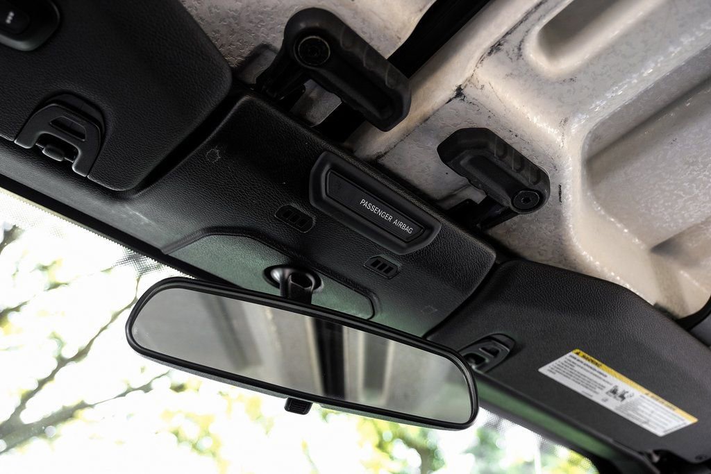 Used 2020 Jeep Wrangler Unlimited Sahara image 38