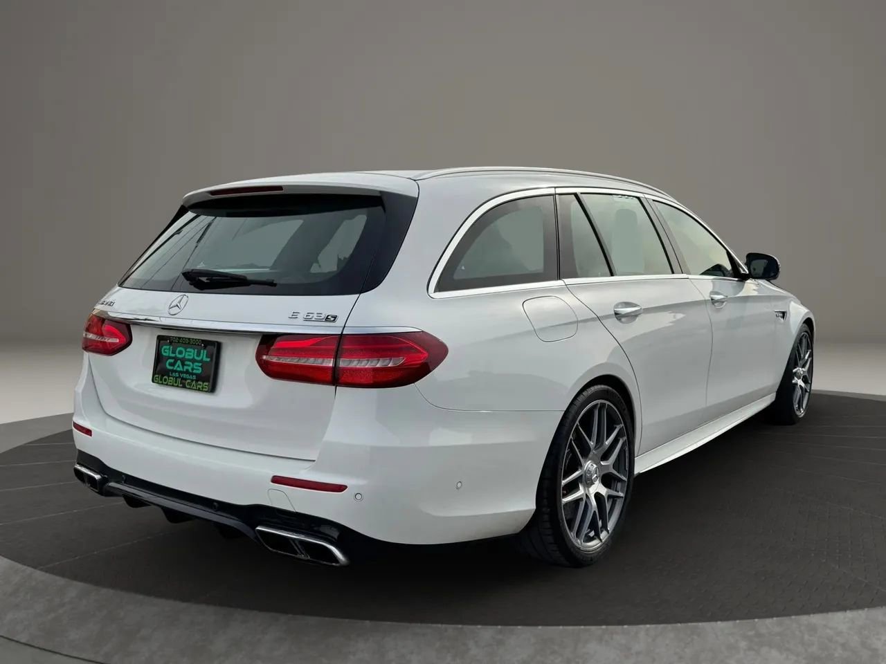 Used 2018 Mercedes-Benz E 63 AMG S image 4