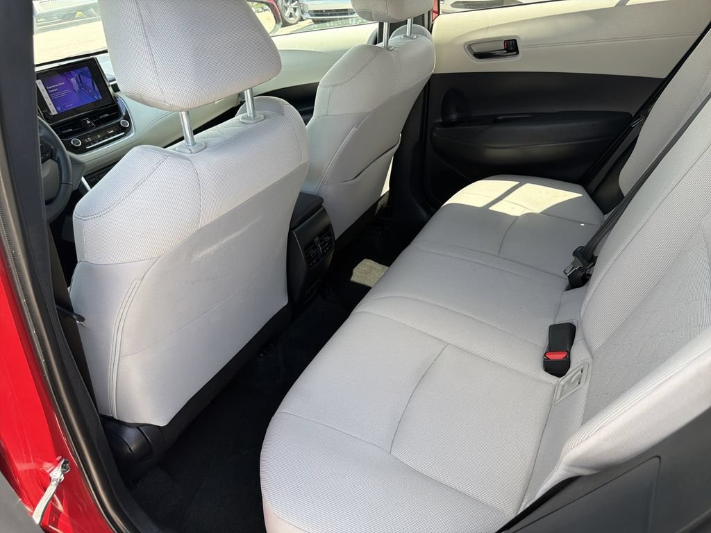 Used 2024 Toyota Corolla Cross LE FWD image 12