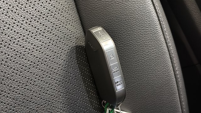Used 2026 Kia Carnival SX Prestige FWD image 21