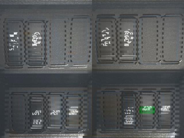 Used 2020 Nissan Rogue Sport S w/ Appearance Package image 23