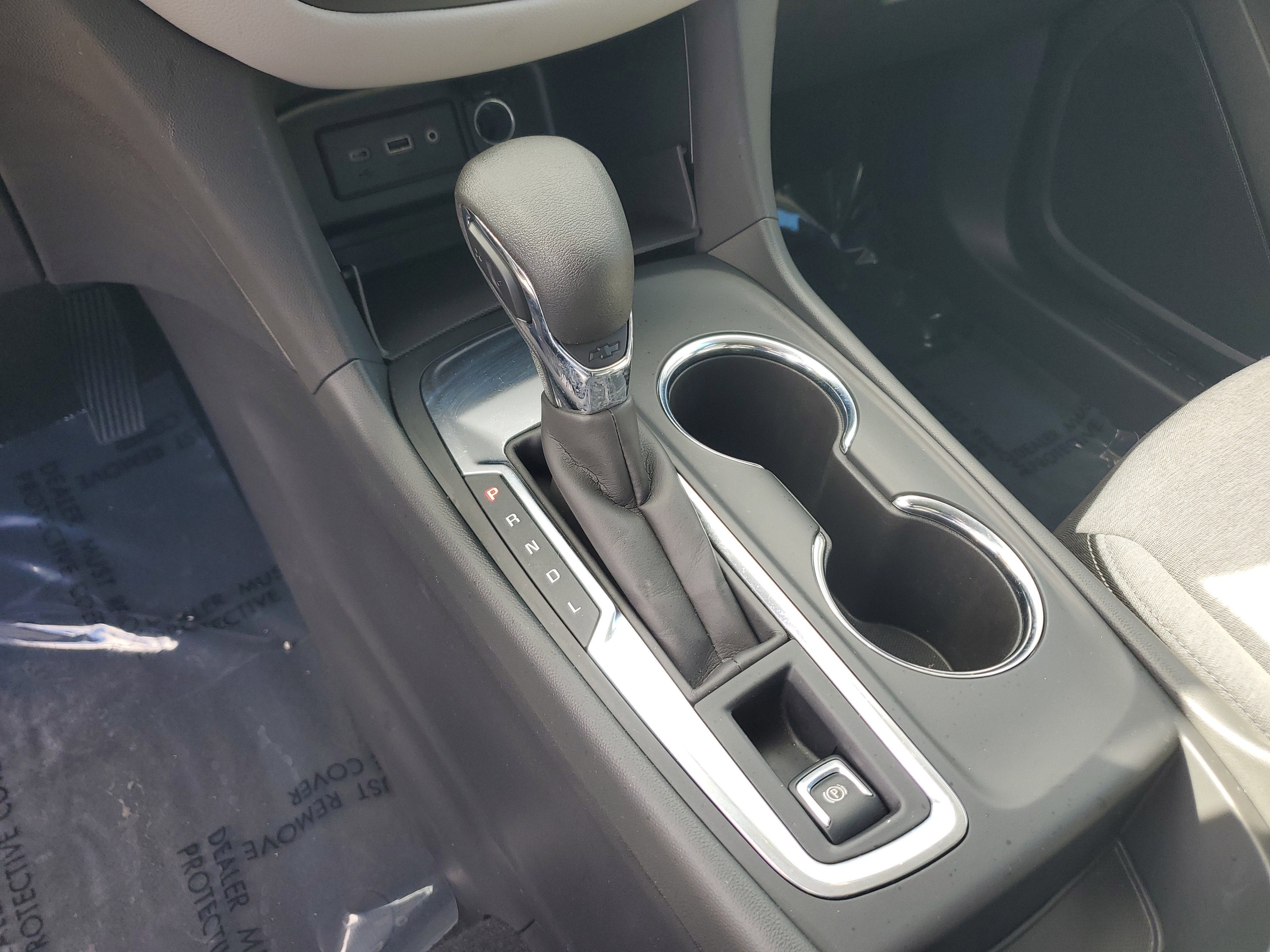 Used 2023 Chevrolet Equinox LT image 25