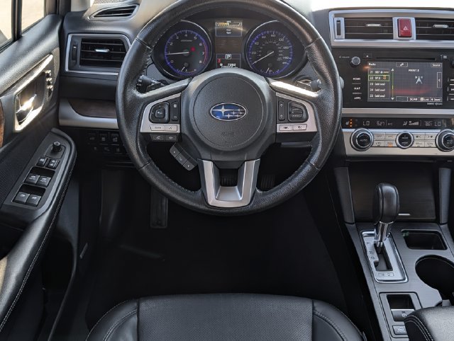 Used 2017 Subaru Outback 2.5i Limited AWD/4WD image 12